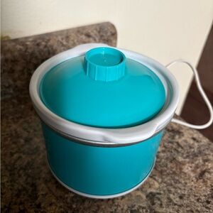 Turquoise Electric Crock Pot mini